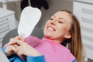 Read more about the article Whitening and Existing Dental Work: What You Need to Know