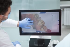 Read more about the article High-Tech Smiles: The Science and Precision of Clear Aligners